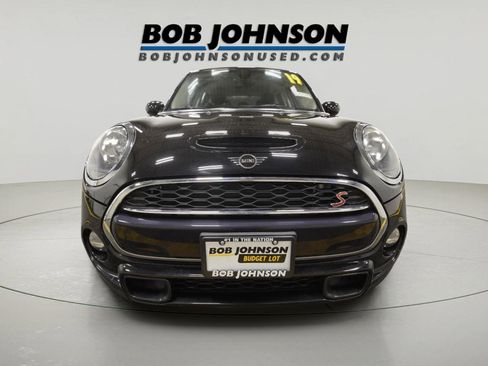 Used 2019 MINI Cooper S image 9