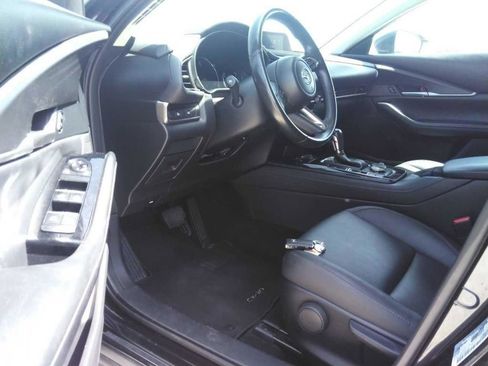Used 2024 MAZDA CX-30 AWD 2.5 S w/ Select Sport Pkg image 2