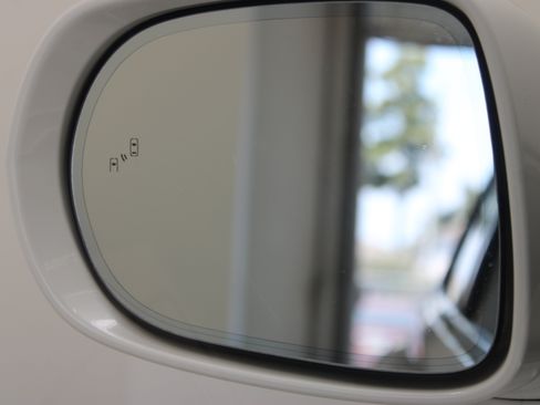 Used 2013 Lexus RX 350 FWD w/ Navigation Pkg image 21