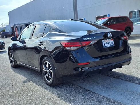 Used 2023 Nissan Sentra SV FWD image 3