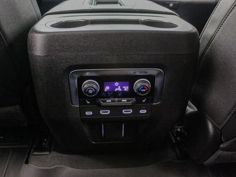 Used 2023 Chevrolet Tahoe Z71 w/ Luxury Package AWD/4WD image 26