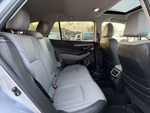Used 2023 Subaru Outback Limited AWD/4WD image 16