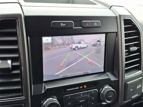 Used 2020 Ford F150 XLT w/ Equipment Group 302A Luxury image 18