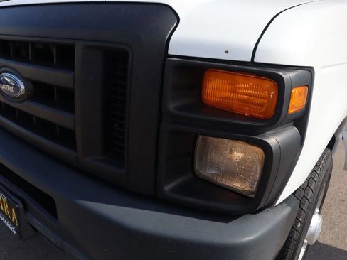 Used 2011 Ford E-250 and Econoline 250 w/ PWR Group image 38