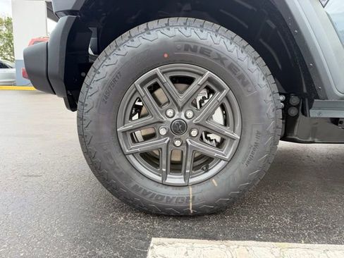 New 2026 Jeep Wrangler Unlimited Sport AWD/4WD image 7