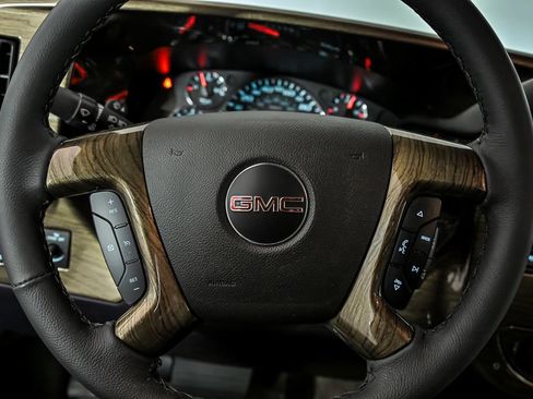 New 2026 GMC Savana 2500 Extended w/ Driver Convenience Package RWD image 16