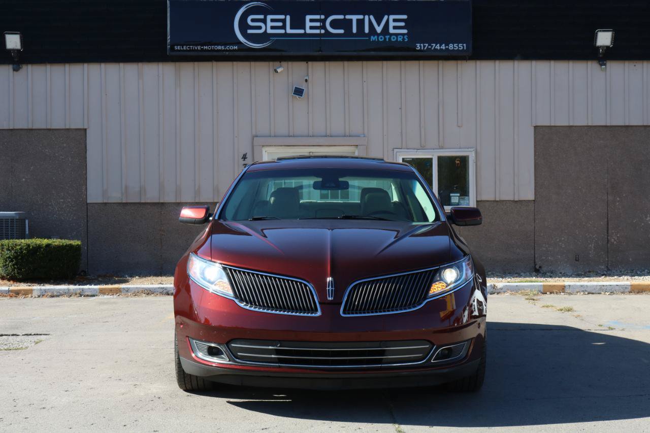 Used 2015 Lincoln MKS AWD w/ Equipment Group 201A image 2