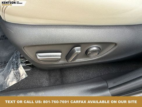 Used 2025 Toyota RAV4 XLE Premium image 32