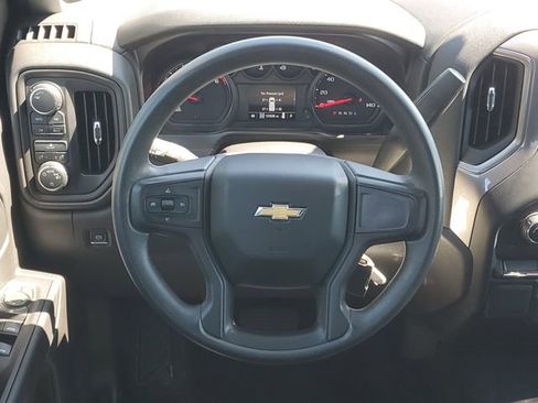 Certified 2020 Chevrolet Silverado 1500 Custom w/ Custom Value Package AWD/4WD image 12