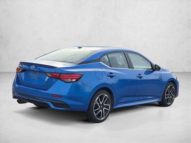 Used 2025 Nissan Sentra SR FWD image 5