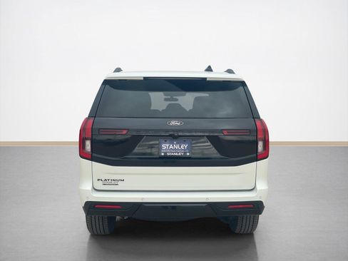 New 2026 Ford Expedition Platinum w/ Stealth Appearance Package image 6