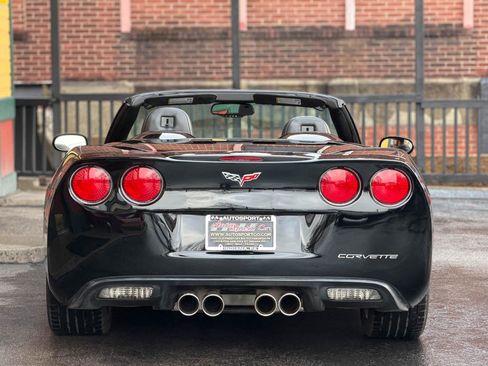 Used 2006 Chevrolet Corvette Convertible w/ Preferred Equipment Group image 12