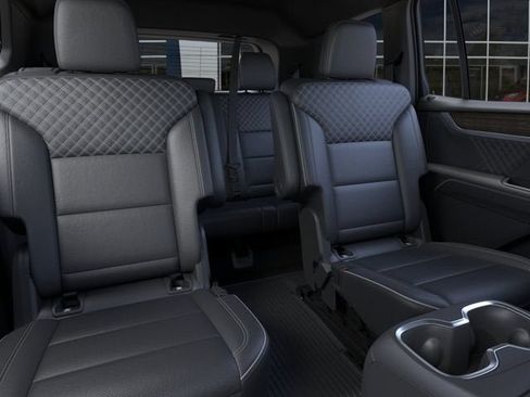 New 2027 GMC Acadia Denali FWD image 17