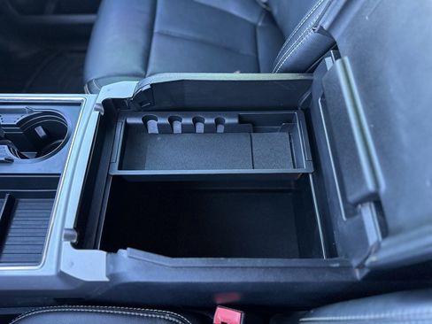 Used 2020 Ford F250 Lariat w/ Lariat Ultimate Package image 23