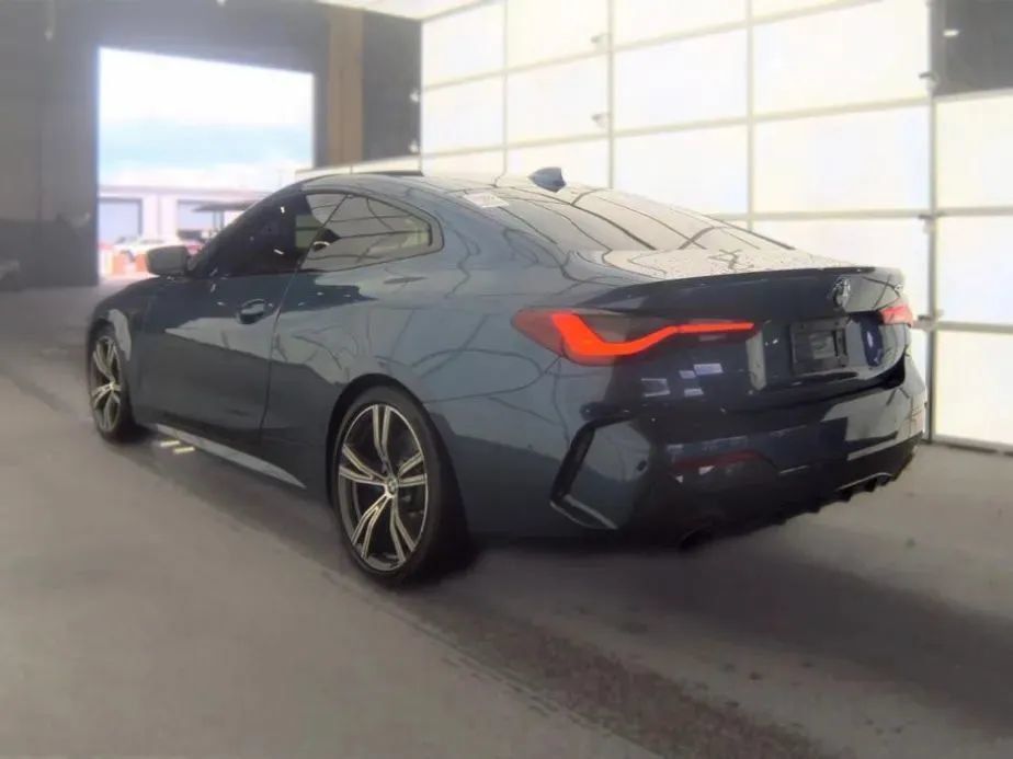 Used 2021 BMW 430i Coupe w/ Executive Package RWD image 7