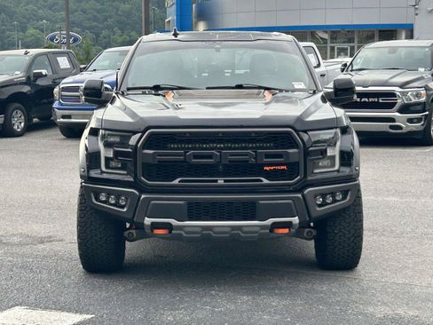 Used 2019 Ford F150 Raptor w/ Equipment Group 802A Luxury AWD/4WD image 2