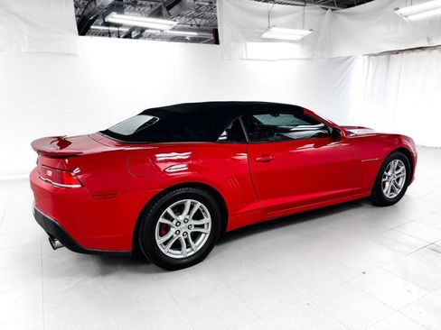 Used 2015 Chevrolet Camaro LT RWD image 8