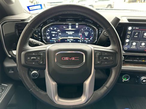Used 2022 GMC Sierra 1500 SLE image 5