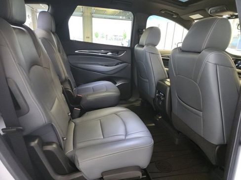Certified 2023 Buick Enclave Essence w/ Experience Buick Package image 17