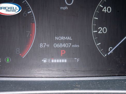 Certified 2023 Honda Pilot Touring image 36