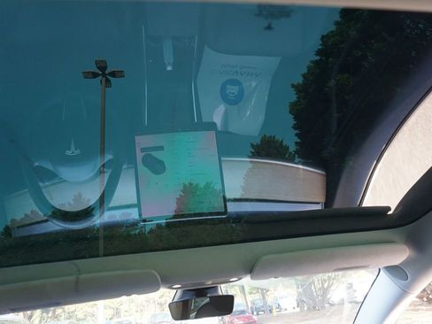 Used 2019 Tesla Model 3 Standard Range Plus RWD image 16