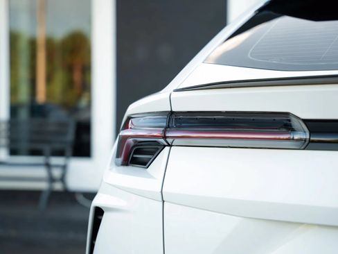 Used 2021 Lamborghini Urus AWD/4WD image 20