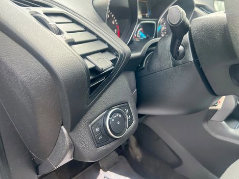 Used 2018 Ford Escape SE w/ SE Sync 3 Package image 24