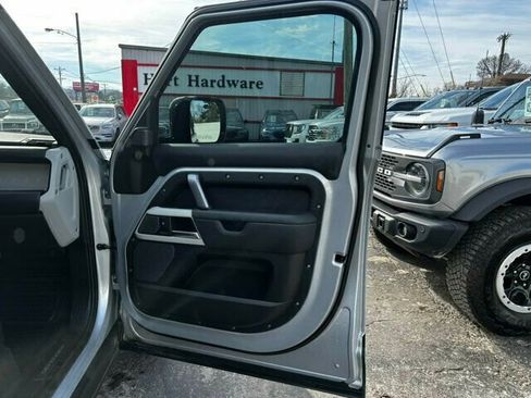 Used 2022 Land Rover Defender 110 X-Dynamic HSE image 20