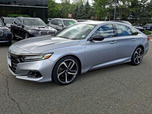 Used 2021 Honda Accord Sport image 5