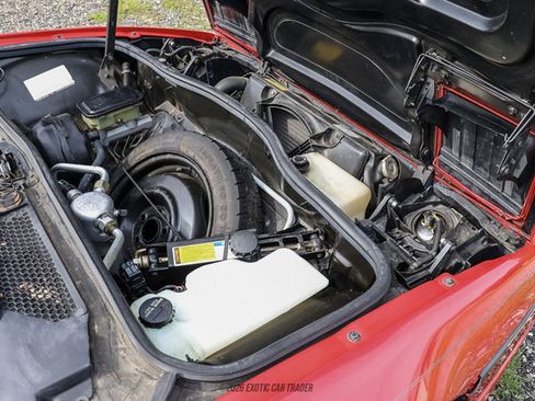 Used 1988 Pontiac Fiero GT RWD image 18