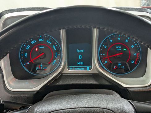 Used 2015 Chevrolet Camaro LT RWD image 14