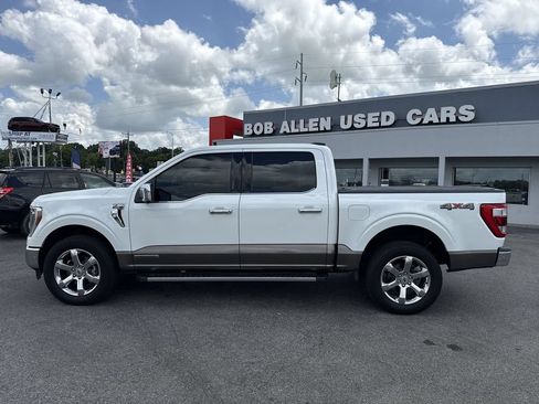 Used 2022 Ford F150 Lariat w/ Equipment Group 502A High AWD/4WD image 11