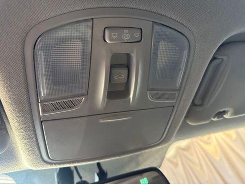 Used 2018 Hyundai Elantra Value Edition w/ Cargo Package FWD image 25