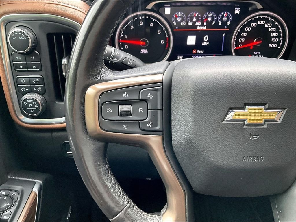 Used 2022 Chevrolet Silverado 2500 High Country w/ Technology Package AWD/4WD image 23