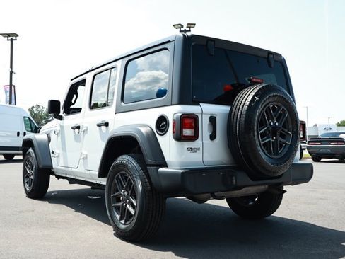 Certified 2024 Jeep Wrangler Unlimited Sport AWD/4WD image 8