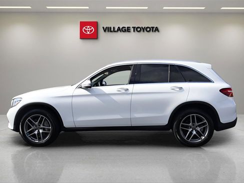 Used 2019 Mercedes-Benz GLC 300 image 2