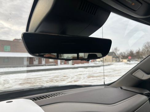 Used 2023 Chevrolet Silverado 1500 LTZ w/ LTZ Premium Package image 32