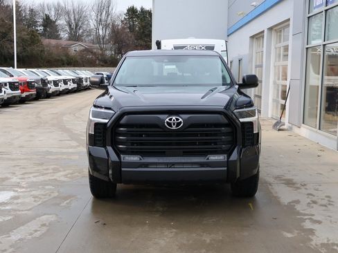 Used 2024 Toyota Tundra SR5 image 5