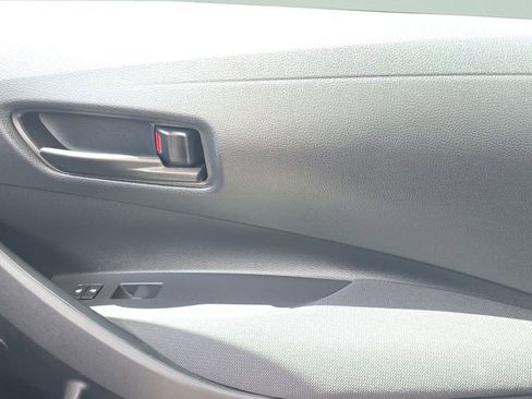 Used 2024 Toyota Corolla LE w/ LE Convenience Package image 16