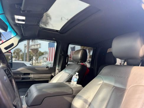 Used 2015 Ford F250 Platinum AWD/4WD image 29