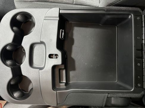 New 2024 RAM 2500 Big Horn w/ Night Edition image 39