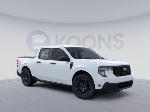 New 2026 Ford Maverick XLT w/ Equipment Group 301A image 10