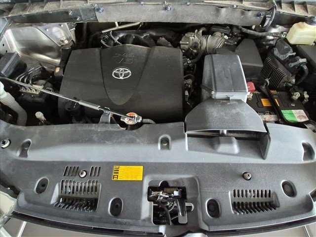 Used 2018 Toyota Highlander Plus FWD image 23