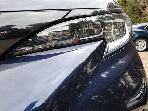 Certified 2025 Toyota Sienna XSE image 9