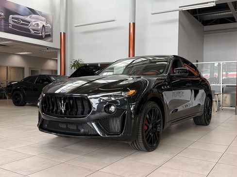 Used 2023 Maserati Levante Modena S AWD/4WD image 20