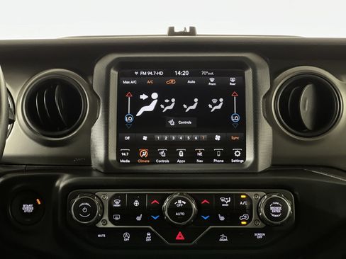Used 2022 Jeep Wrangler Unlimited Sport AWD/4WD image 21