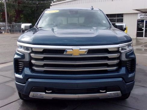 Used 2024 Chevrolet Silverado 1500 High Country w/ High Country Premium Package image 24
