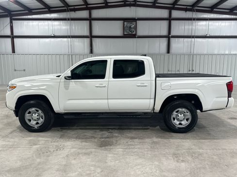 Used 2023 Toyota Tacoma SR AWD/4WD image 2