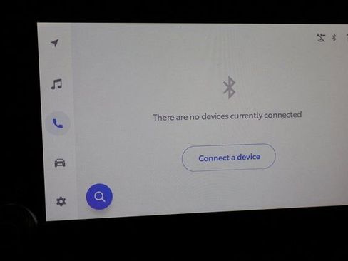 New 2025 Toyota RAV4 XLE image 23