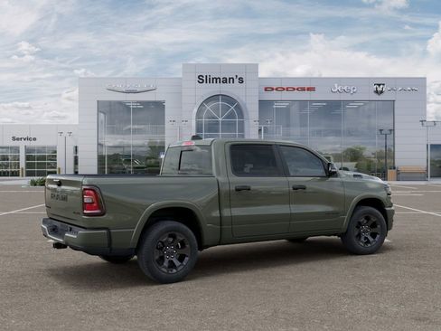 New 2026 RAM 1500 4x4 Crew Cab image 4